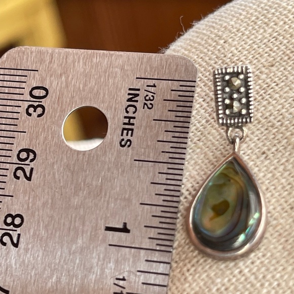 Vintage 925 marcasite & abalone earrings - Picture 2 of 5
